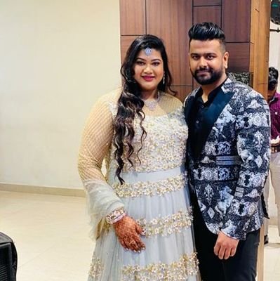 Priyank98454953's profile picture. love my life 💓