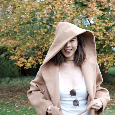 introweet's profile picture. 