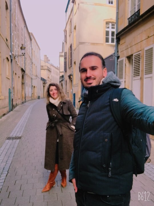 emregulay's profile picture. bir yer bulalım, dünyadan uzak....