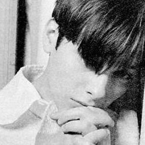 束さんのプロフィール画像