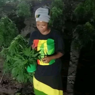 I'm the first black woman who never afraid to expose my self with Marijuana
I'm the first black woman who plant Marijuana 🌿🌿🌿🌿🌿🌱🌱🌱