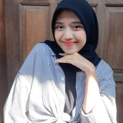 Ordinary girl who loves to learn many things, and passionate living her life🌈