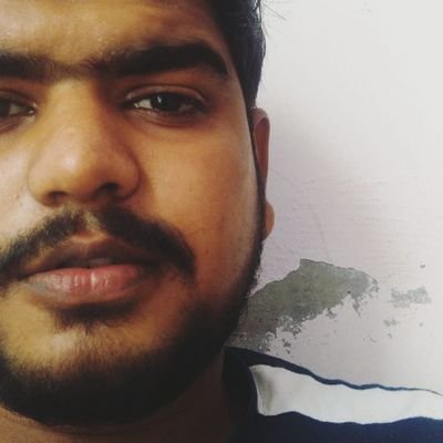 leftisfame's profile picture. 