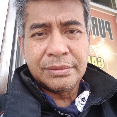 Taufiks86694376's profile picture. 