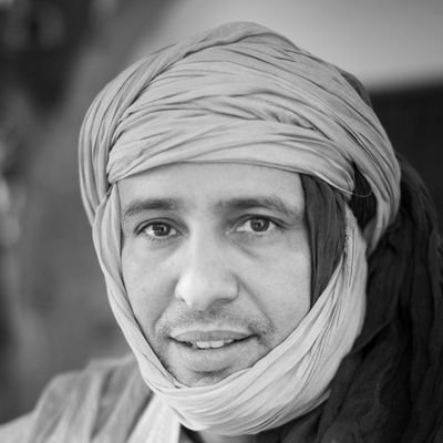 معتقل سابق في اغوانتنامو ومؤلف كتاب يوميات اغوانتنامو
Engineer/ writer #GuantanamoDiary 
@themauritanian
Ahmed And Zarga