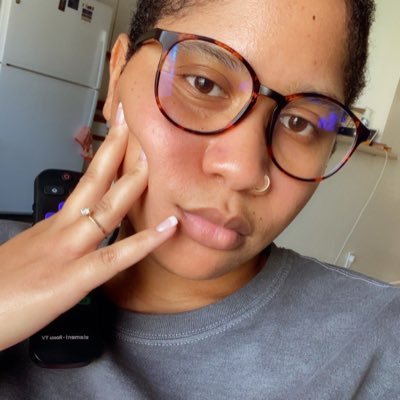 Software Developer 🦋 #blacktech #womanprogrammer