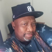 Larry McClendon - @LarryMc11203030 Twitter Profile Photo