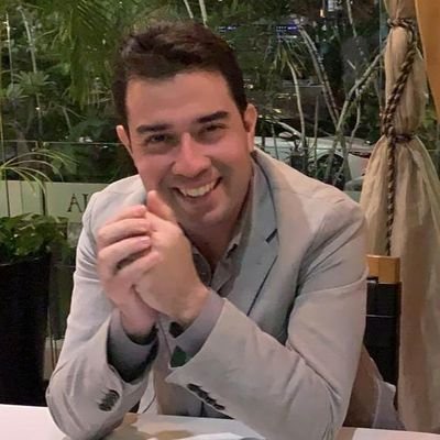 Especialista en Comercio Exterior, Fan de Star Wars, Coleccionista de EXINWEST y Runner por afición!