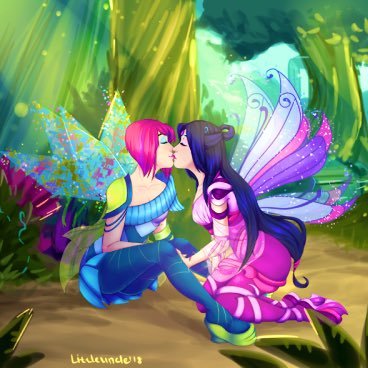 lesbian aegosexual | 21 | she/they/faer | Cabin 20 ✨| african american | Brakebills Alumni | Greek Mythos Expert | $chbcosplay | fan acc