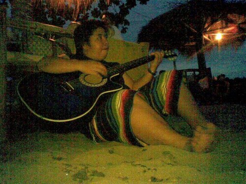 dhenborj's profile picture. 