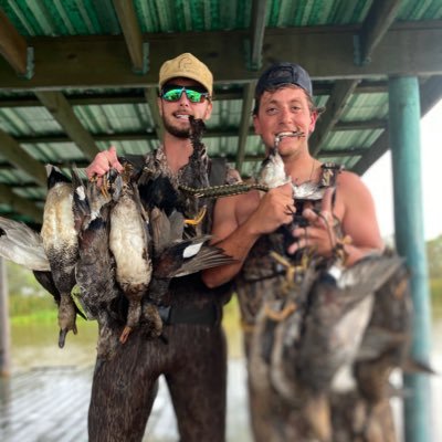 Shawze_'s profile picture. if you broke, get a job.