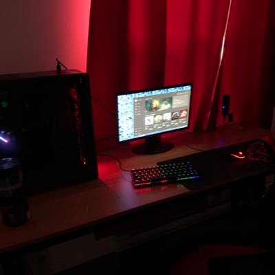 spooked51598763's profile picture. FN comp