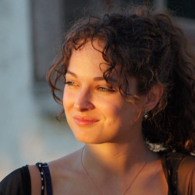 alilmoremanon's profile picture. 