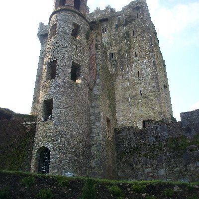 An urban explorer from Ireland. Recording Abandoned Ireland so you can watch it from your armchair.