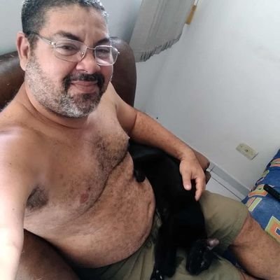 Pernambucano,Profissional de Educação Socialista,Esquerdista, Progressista,Palmeirense💚,🏜️🌅amo 🐕🐈🐩.Samba,Rock,Pop,MPB e Raggae.