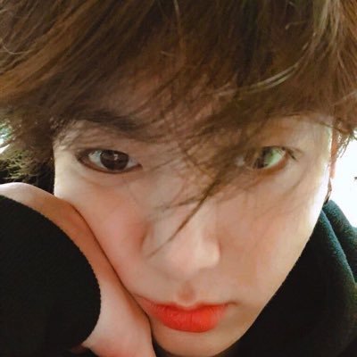 valerianswu's profile picture. bts pawed the way