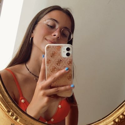 EvaCamps5's profile picture. 