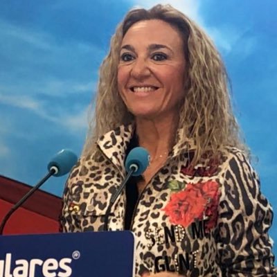 Madre, Abogada, Presidenta de PROMESA y siempre orgullosa de pertenecer al PP