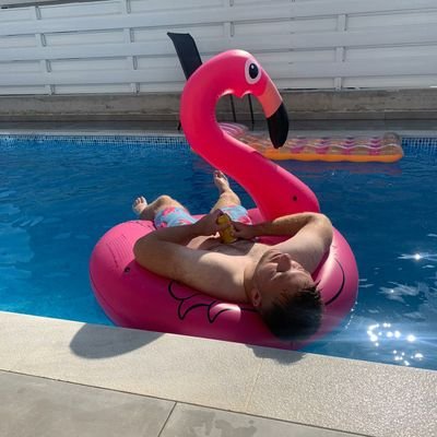 alexbrowne95's profile picture. 