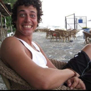 adpet22's profile picture. 