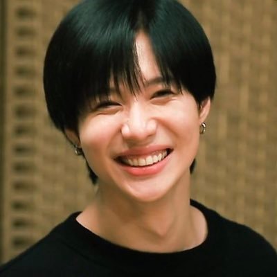 _anyanyan's profile picture. 🔞 shawol , nctzen , aing • The brightest presence in my world, the absolute value, you • s/h