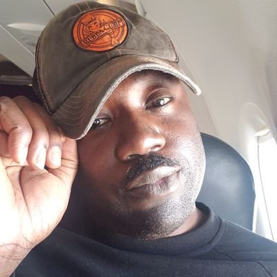 hautemochalatte's profile picture. Prioritize what makes you a priority.