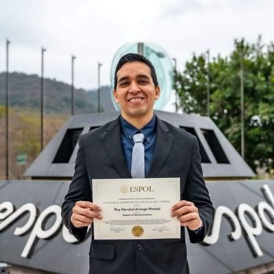 RoyArriaga's profile picture. No es quién seas en el interior, son tus actos los que te definen