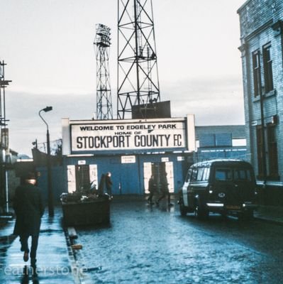 Made in Stockport, England.
Stockport County 💙