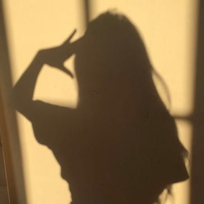 m_m_m123's profile picture. مُذهلةً بِك وبدونِك وقبلكَ وبعدْك ، تأكّد !🖤