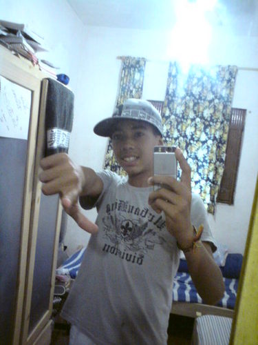 quem qiiser coonhecer um pouuco de miim
http://t.co/1lm2ZIwL78
