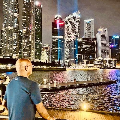 “Being Human” Explorer , Food Lover & Traveller . Digital = Disruptive & Discipline.