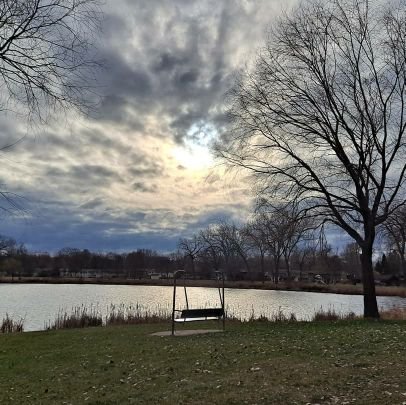 TraveledPath's profile picture. Many paths to travel. You come too.