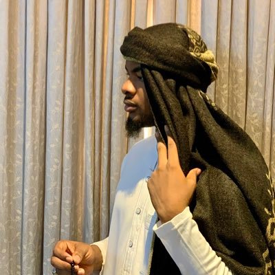 OhizeMuhaJamiu's profile picture. Islam
Pisces 
IG : @ohizemuhammadjamiu