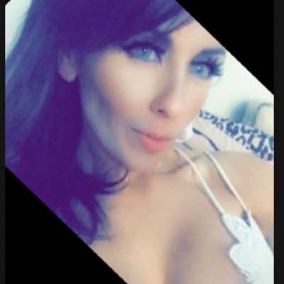 nina_nelms's profile picture. 