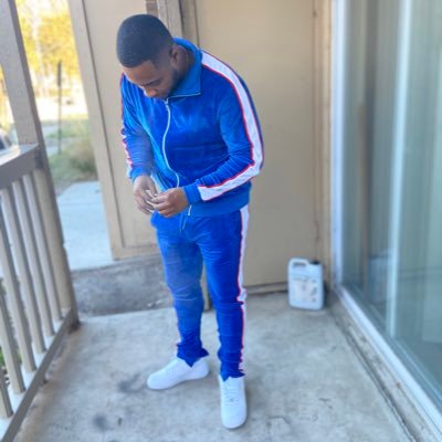 ELL😈🙇🏾♂️ my NEW TWITTER , follow I’ll follow back need my followers up