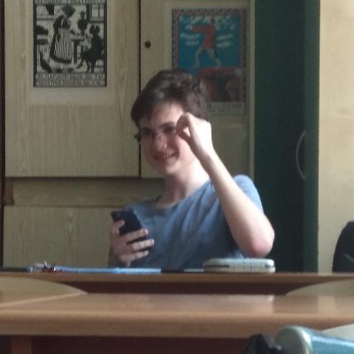 kitbekl's profile picture. 🍃помогите починить чайное дерево (вырастил томат)🍅 
👨🏼‍🔬теорлингвистика📊 
🐺башҡортса өйрәнәм, studio italiano🇮🇹 
🇷🇺русский ква🐍