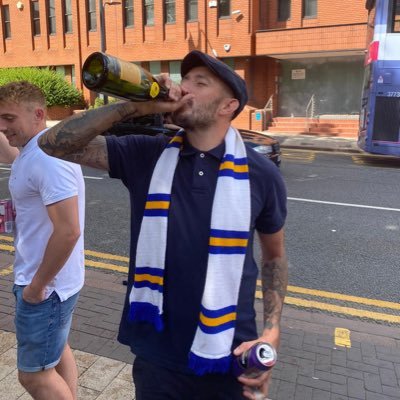 Sometimes sarcastic. Lover of laughter. Follower of Leeds United & The Ghosts 👻⚽️