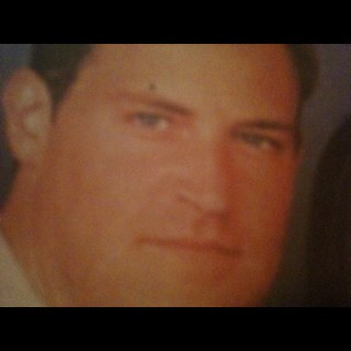 Gianthell's profile picture. g dogg n cold dad 
do gigs, records, tapes, and art shite
http://t.co/diXzhNqh
http://t.co/rUqj1W91