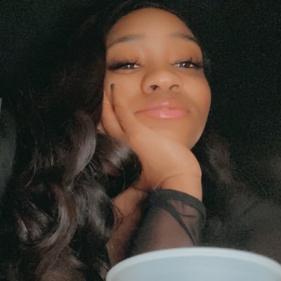 ____Desss's profile picture. ❤️