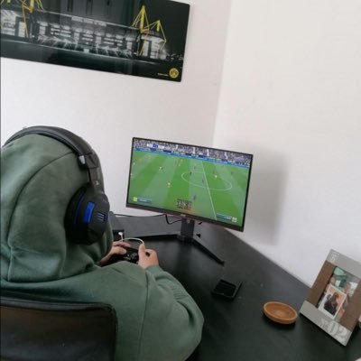 30 / Vienna 🇦🇹 Fifaplayer 🔥💪 Twitch : GgPatrick93 🤙