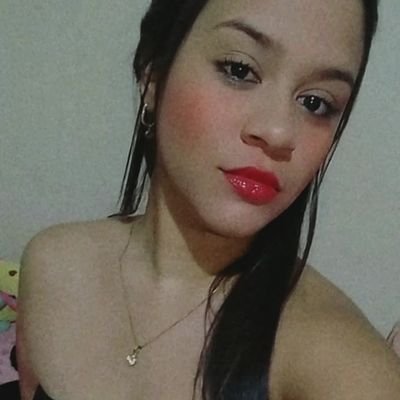 MarinaBeatris2's profile picture. 