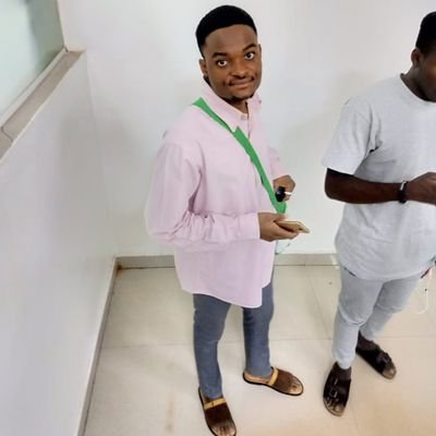 BoiZemmy's profile picture. Am awesome 
Am not ugly neither are you