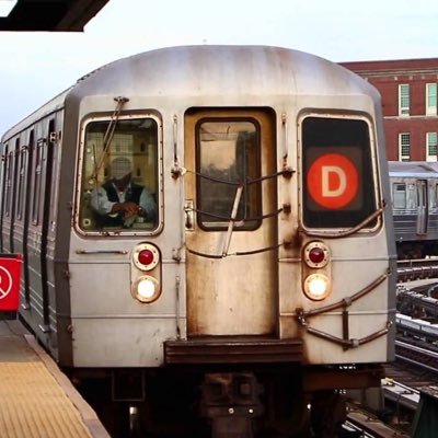 I am the D train part of @NYCTSubway @MTA