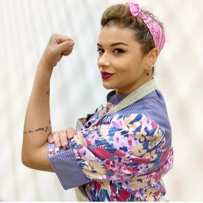 Paraibana; Participante do Bake off Brasil 6; Professora de confeitaria.
Adepta a confeitaria afetiva 💖