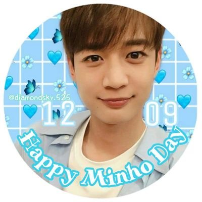 Hi! I'm a girl of 26 years, K-pop fangirl. SHINee, EXO, Seventeen, VAV, BTOB, MONSTA X and ONEUS🇺🇾💕🇺🇾