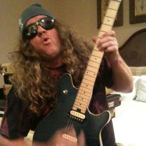 rletekro's profile picture. I come from an era when chicks look like chicks and dudes look like chicks also...