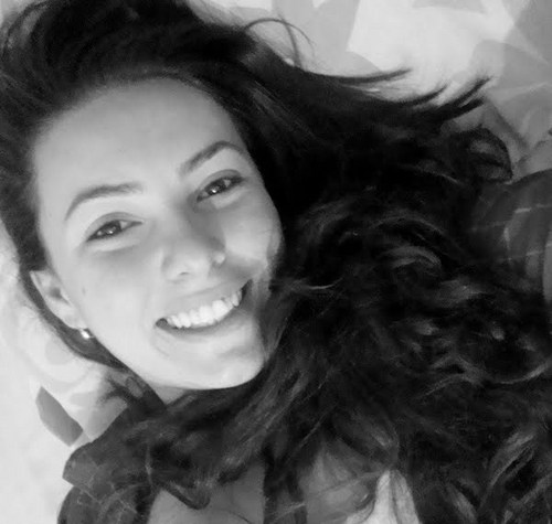 não sou de me limitar, então, quer me conhecer, me segue :)