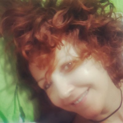 toriamos70's profile picture. leer , cine y tori amos