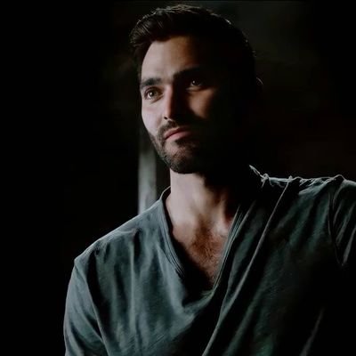 ➭ ¿𝑸𝒖𝒆 𝒕𝒂𝒍 𝒆𝒔𝒕𝒐? 𝑻𝒖 𝒎𝒆 𝒄𝒐𝒓𝒕𝒂𝒔 𝒆𝒍 𝒃𝒓𝒂𝒛𝒐, 𝒐 𝒚𝒐 𝒕𝒆 𝒄𝒐𝒓𝒕𝒐 𝒍𝒂 𝒄𝒂𝒃𝒆𝒛𝒂. ➭ 𝑨𝒍𝒑𝒉𝒂 𝒘𝒆𝒓𝒆𝒘𝒐𝒍𝒇 ➭ 𝑳(𝑮)𝑩𝑻