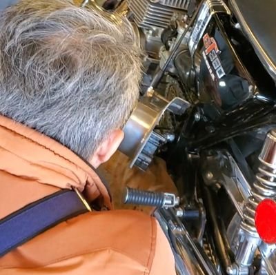 カッコイイし良いバイクなんだけどいまいち注目されなかったよね的な古き良き微妙な車両や時々ミニやキャラの良い人が出てくるYouTubeチャンネルをよろしくです/Twitterは奥さんが更新しております＼(^o^)／よろしくお願いいたします✨